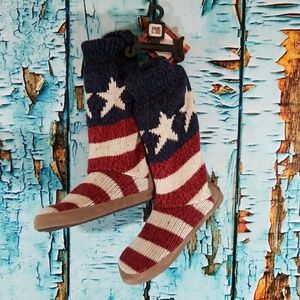 MUKLUKS NEW Tall Knit American